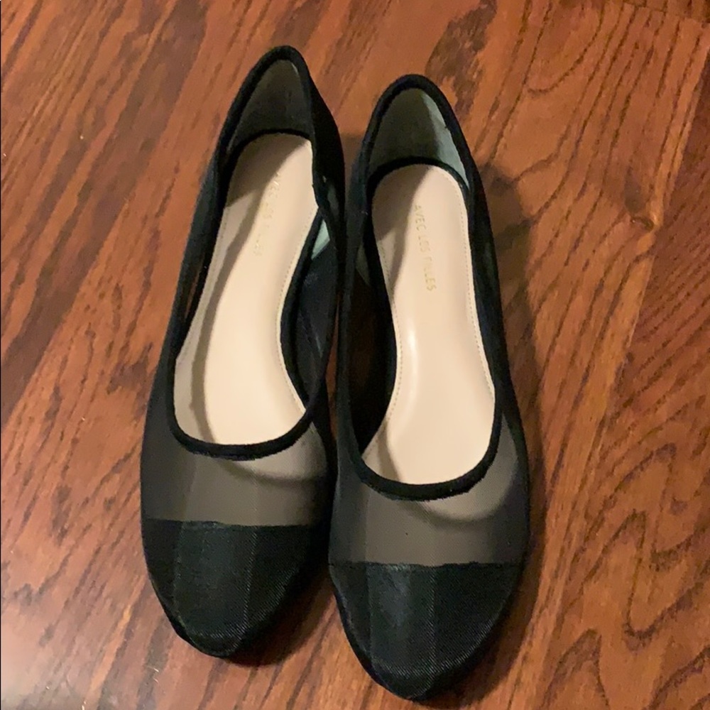 Avec les filles flats